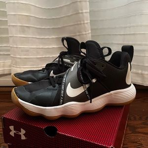 Nike Volleyball Sneakers
